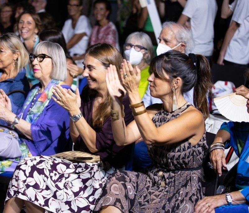 Sfilata di Moda a Bordo Piscina 12 luglio 2022 ph militello