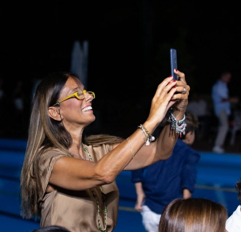 Sfilata di Moda a Bordo Piscina 12 luglio 2022 ph militello