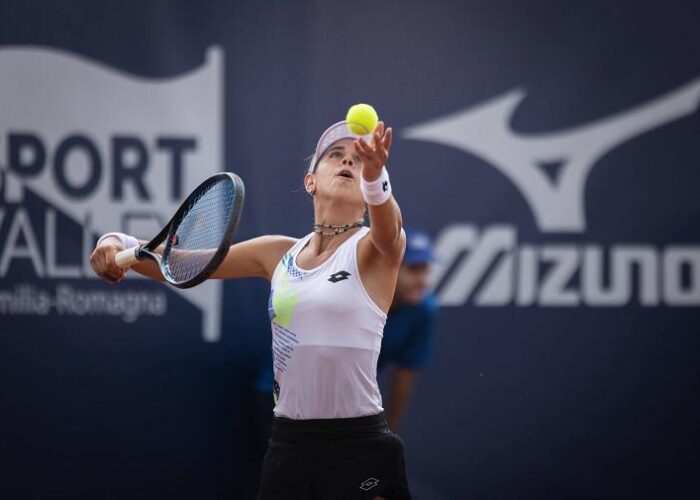 Pedone avanza al 25.000 di Pula