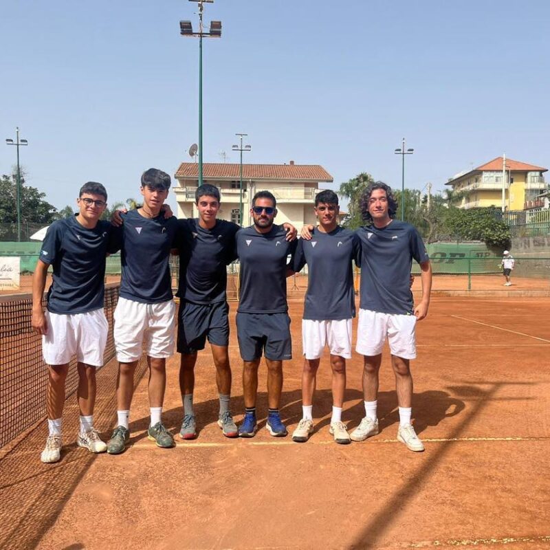 𝐋𝐚 𝐃𝟏 𝐦𝐚𝐬𝐜𝐡𝐢𝐥𝐞 “𝐚” 𝐯𝐨𝐥𝐚 𝐢𝐧 𝐬𝐞𝐫𝐢𝐞 𝐂