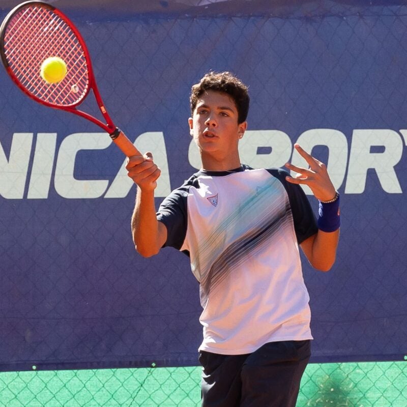 Carroccio in gara al Tennis Europe under 14 di Olympia in Grecia